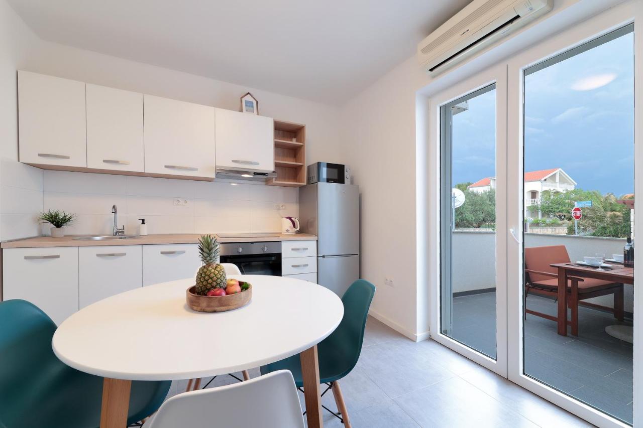 Blue Sunrise Apartment فرسي المظهر الخارجي الصورة